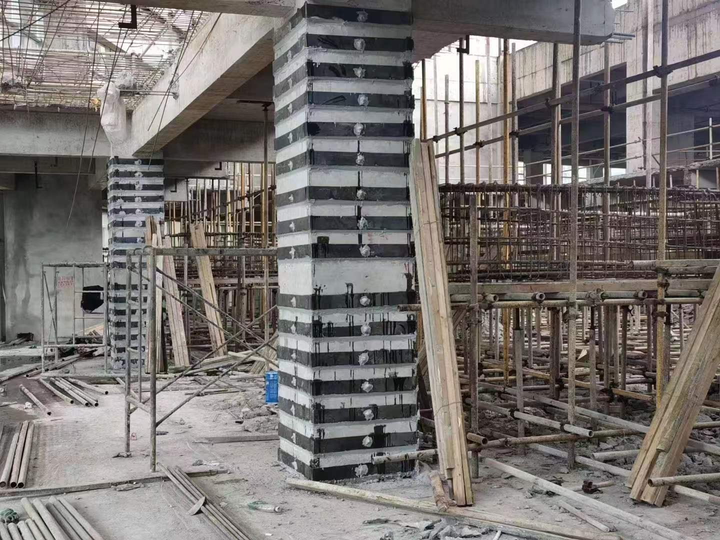 南京柱子包钢加固施工方案